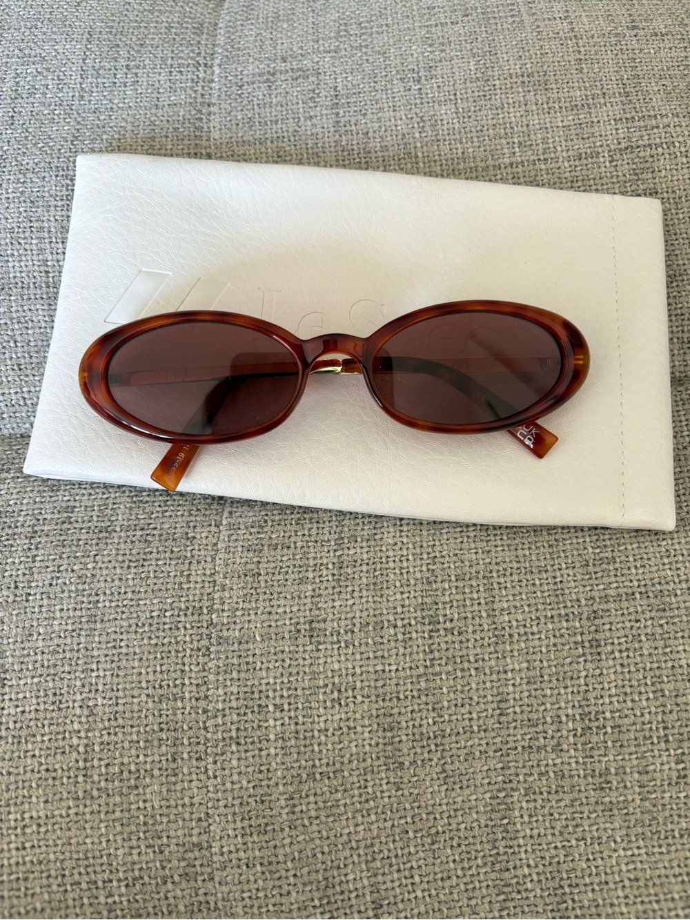 Le Specs Magnifique sunglasses